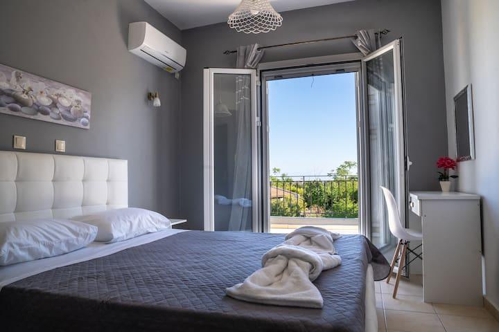  Three Bedroom Maisonette in Argostoli
